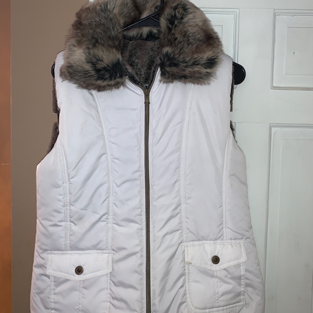 White fur vest